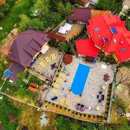 Pensiunea Portas Resort Slănic Eksteriør bilde