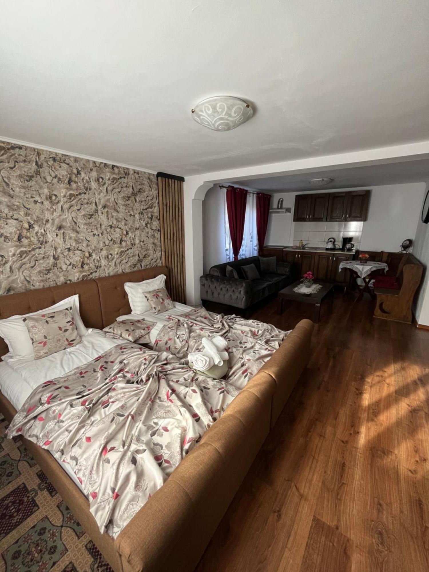 Pensiunea Portas Resort Slănic Eksteriør bilde