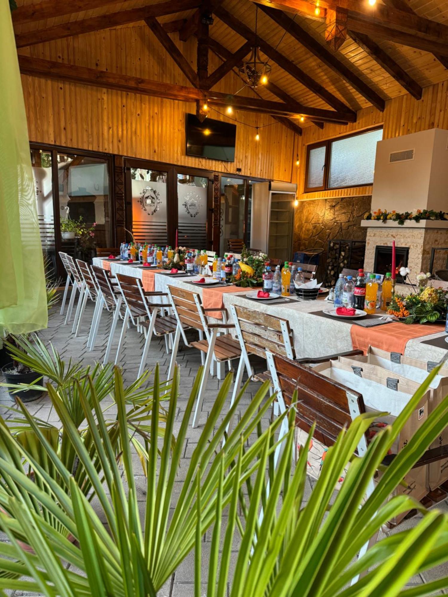 Pensiunea Portas Resort Slănic Eksteriør bilde